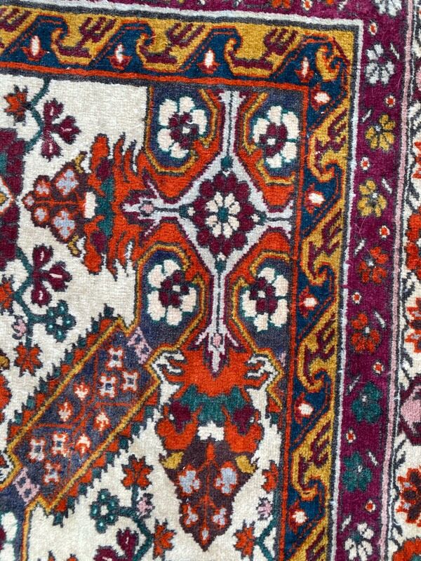 Vintage carpet chirwan caucasus 165x244 cm