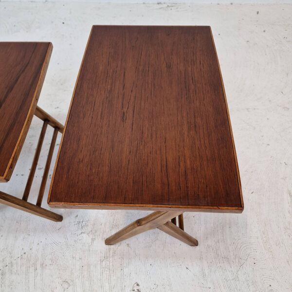 Ensemble de 3 tables gigognes en bois, Hollande 1960
