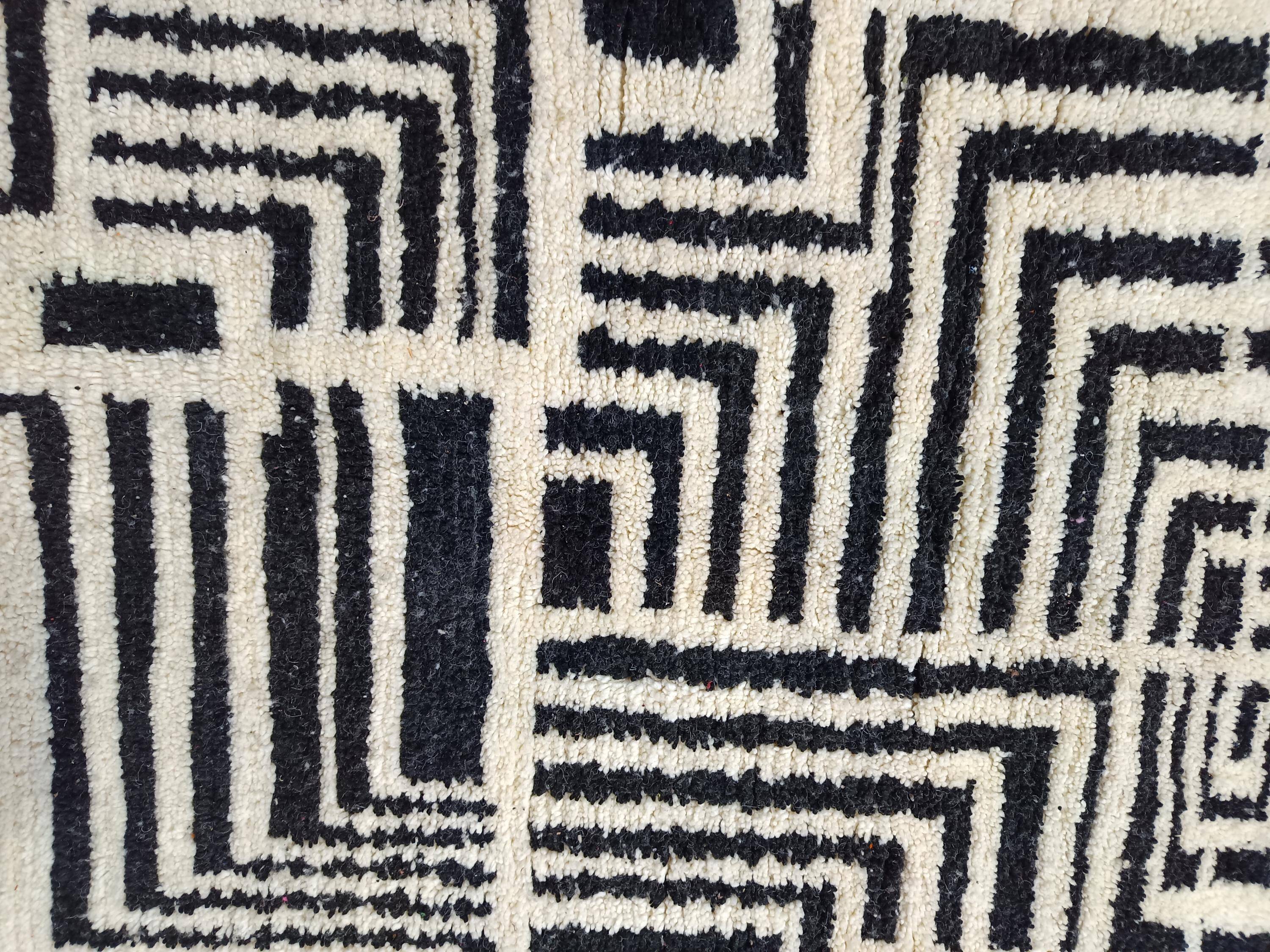 Handmade wool rug Morocco 3 x 2 m