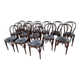 14 chaises bistrot N°18 en bois courbé