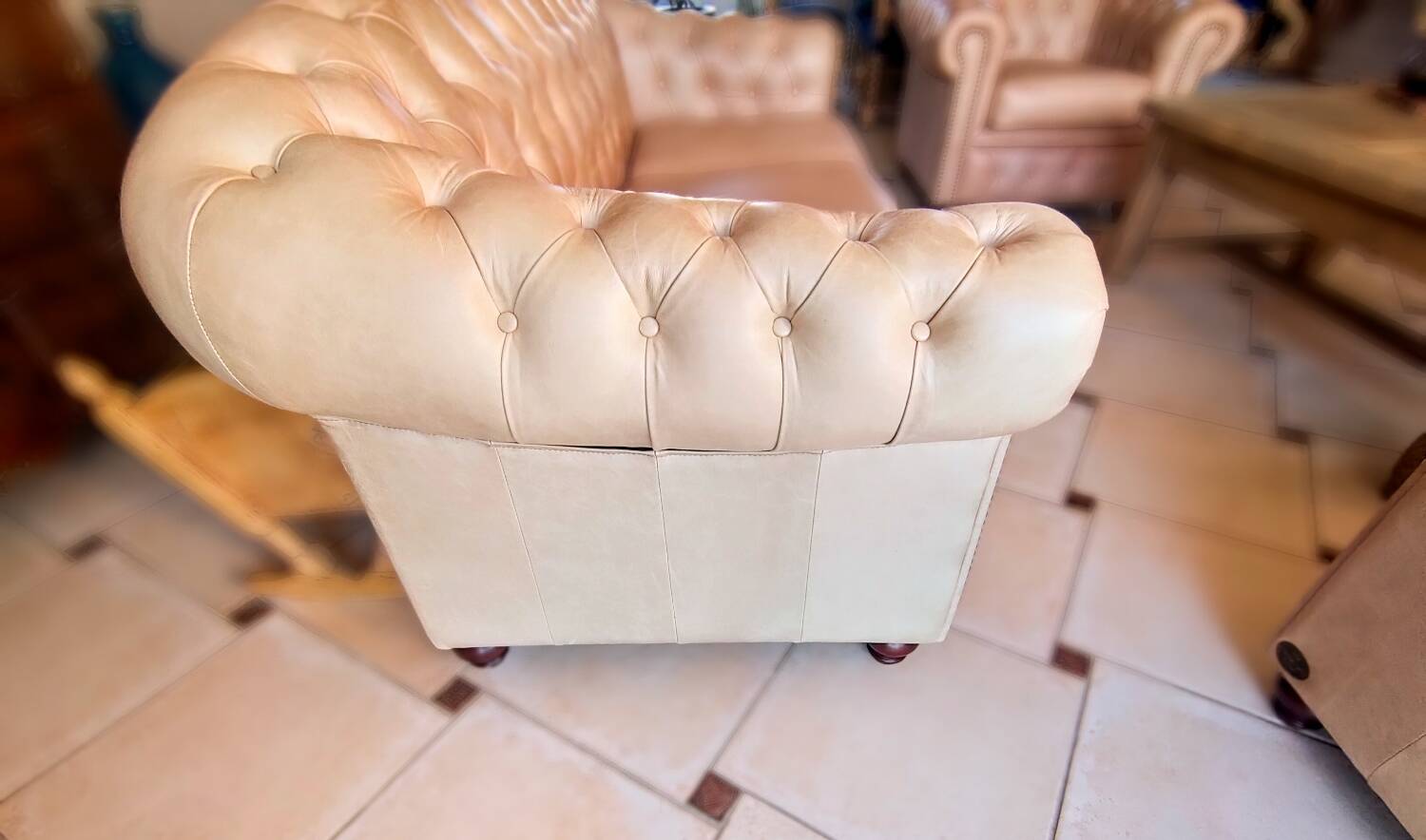 Salon trois pièces chesterfield