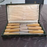 Knife service