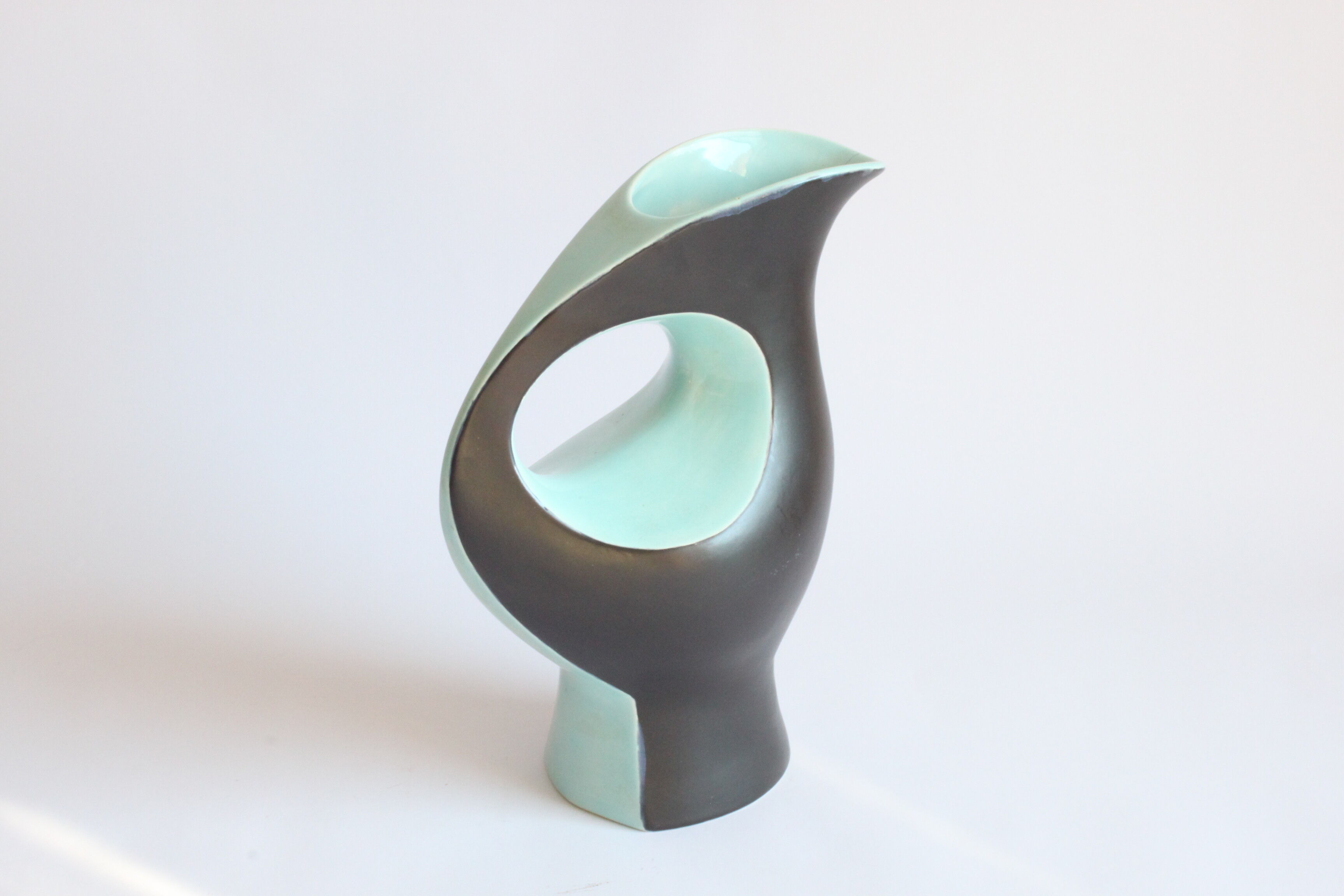 Vase en céramique zoomorphe d’André Bayer, Bruxelles années 1950