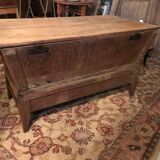 Box Pétrin in oak XIXeme decapé