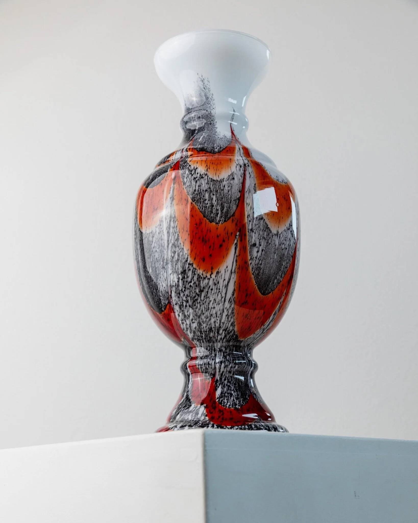 Orange White Black Multicolor Murano Glass Vase by Carlo Moretti – Italy 1970s, Tall Centerpiece