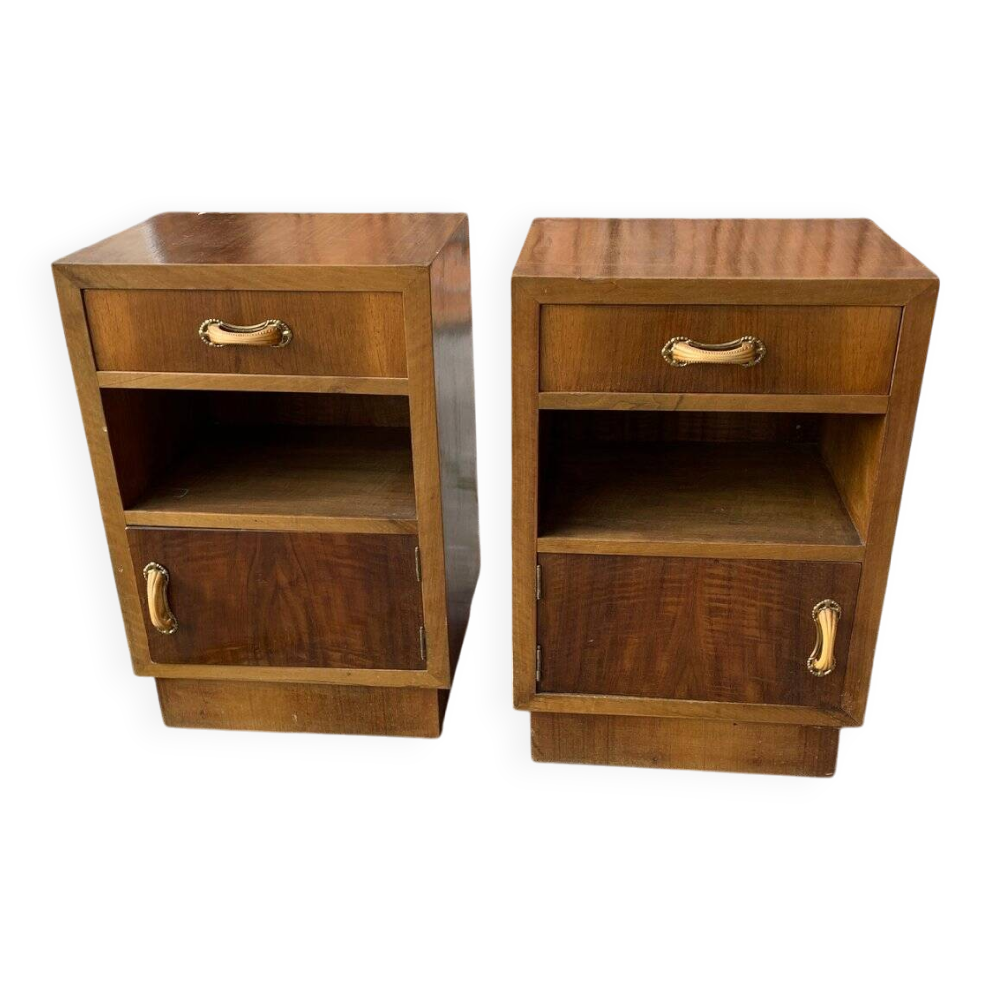 Paire de tables de chevet Art Déco en bois marron, Italie années 1930 — set de 2
