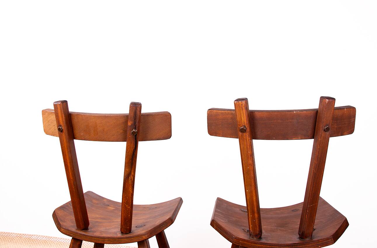 Brutalist pair of chairs in Elm in the style of Jean Touret 1950.