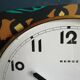 Horloge formica vintage pendule murale silencieuse "Beroz vert ocre"