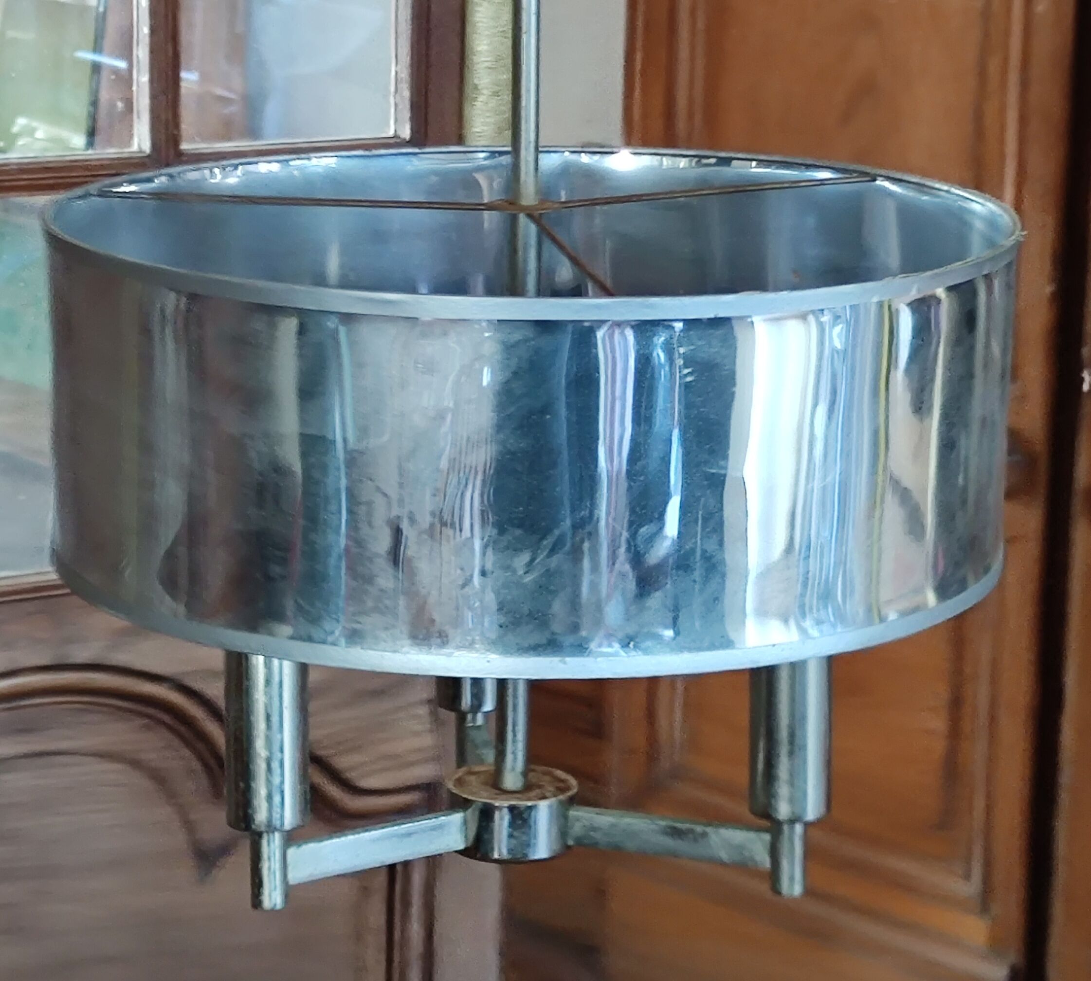 Modernist suspension