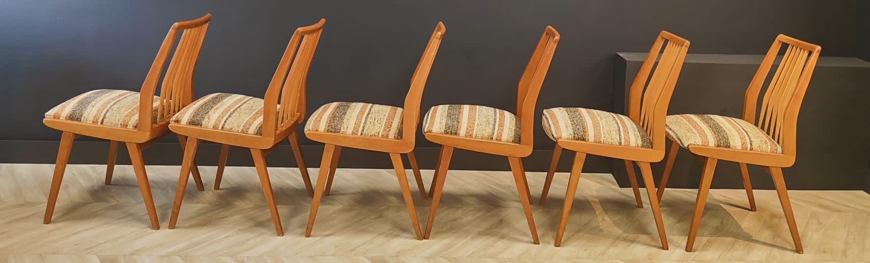 Six mid century dining table chairs
