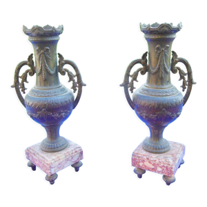 Paire de vases bougeoir regule