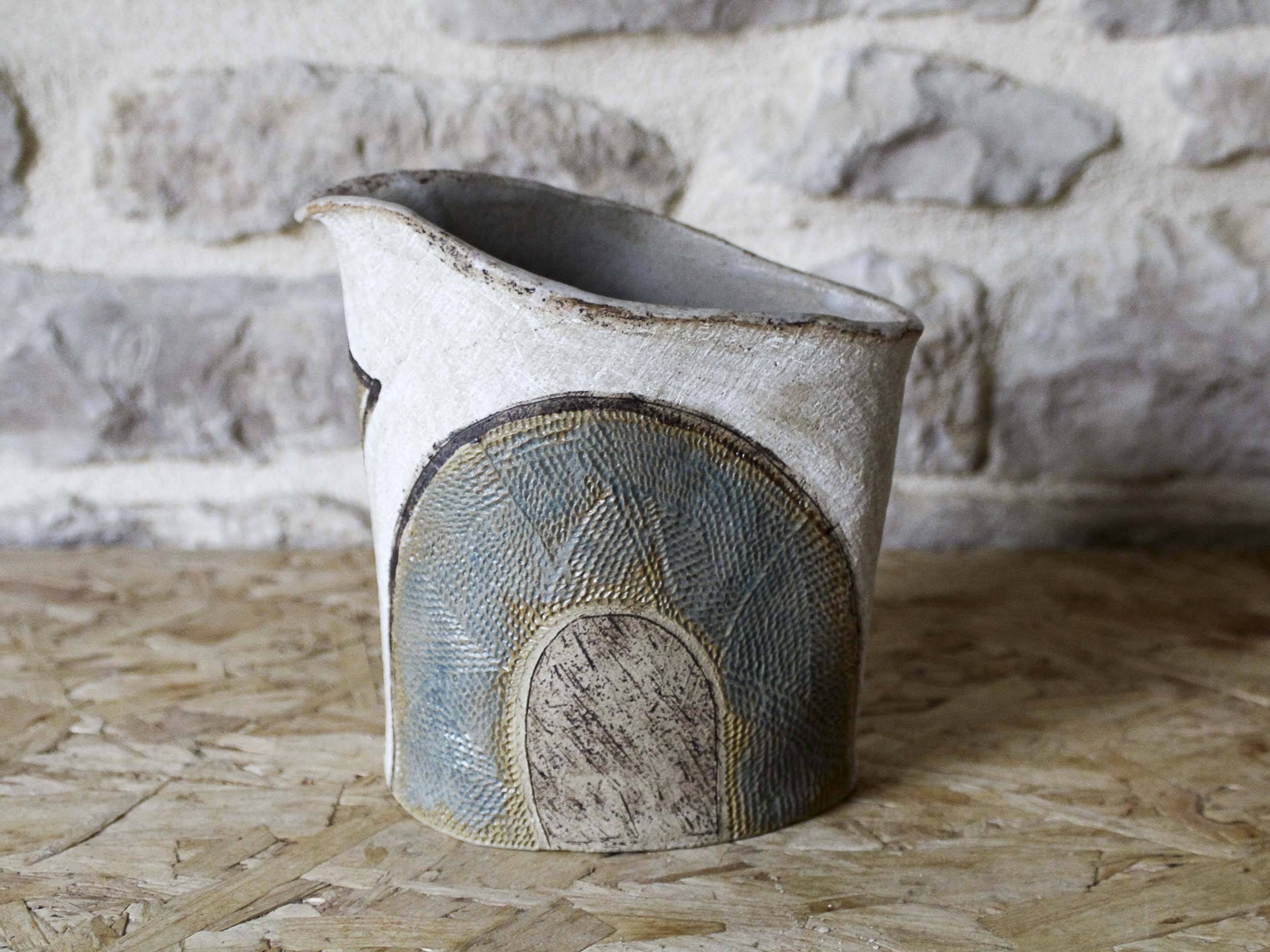 Laure Thibaud ceramic vase/pitcher