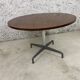 Round table by Giancarlo Piretti, Castelli edition