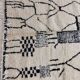Handmade moroccan berber rug 278 x 150 cm