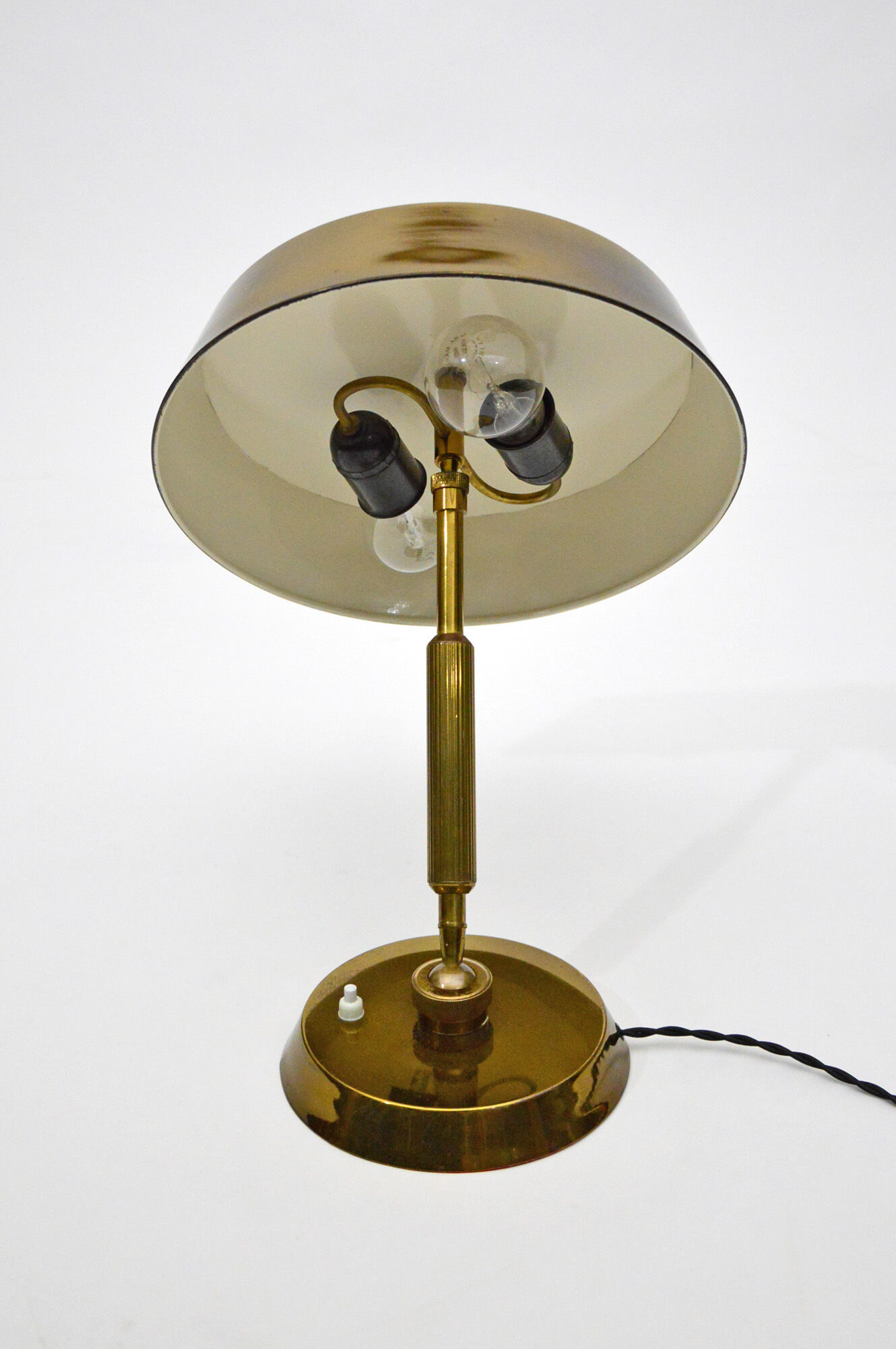 Lampe de bureau en laiton italienne vintage des années 1950 attribuée à Stilnovo