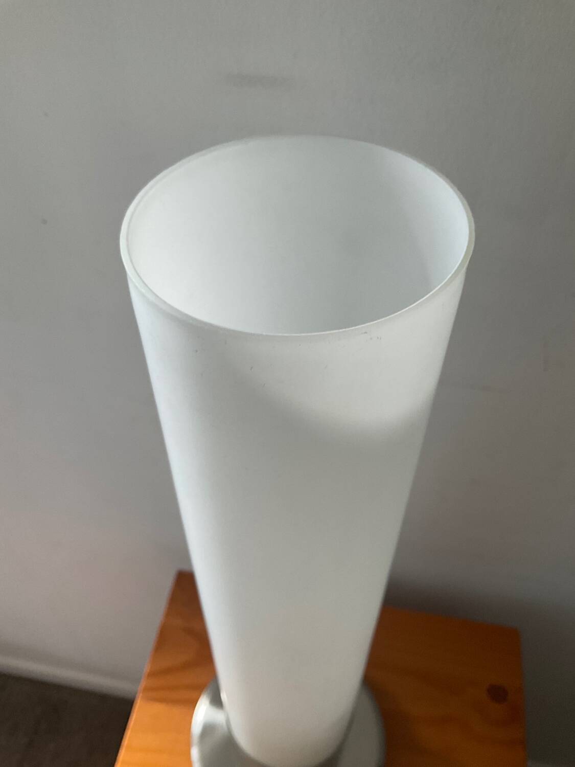 Vintage lamp in opaline and brushed aluminum