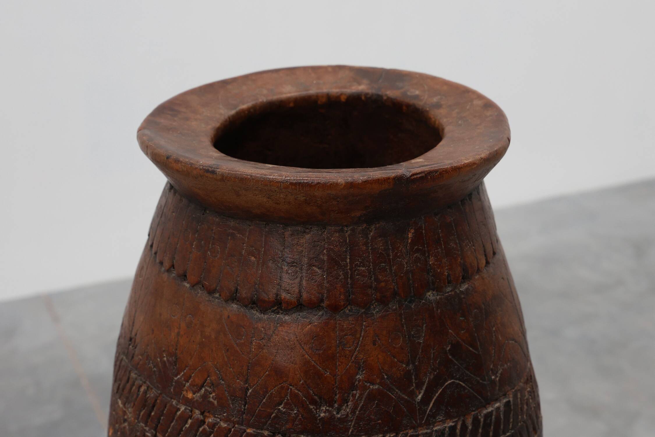 Rare Rustic wabi sabi style vase in solid wood, France 1800s