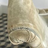 Green tod chair with twists