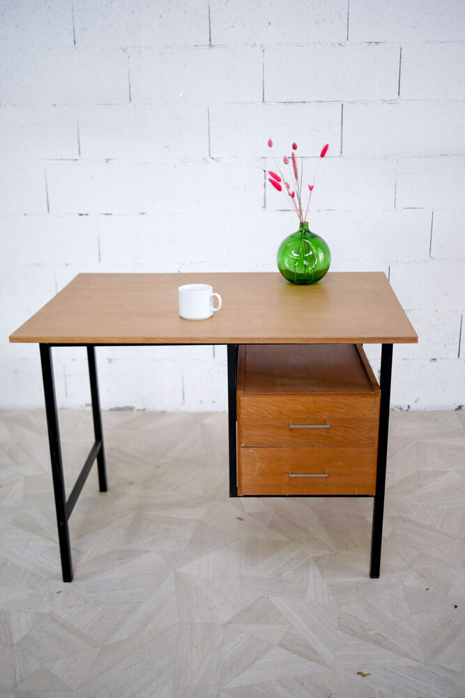 Desk vintage