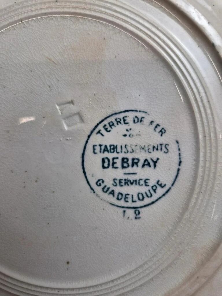 Antique plate Terre de Fer – Guadeloupe Service – Debray Establishments