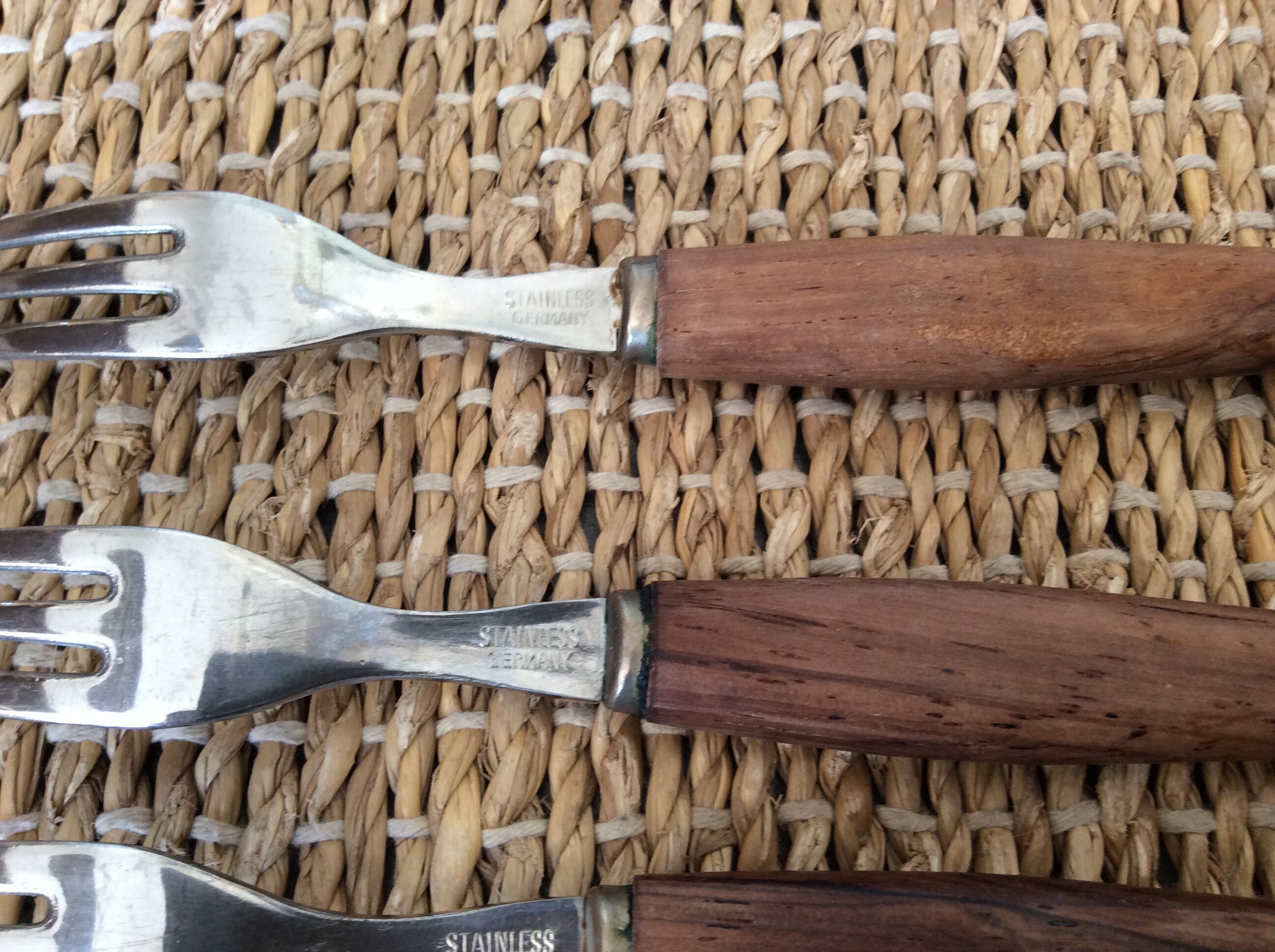 6 forks