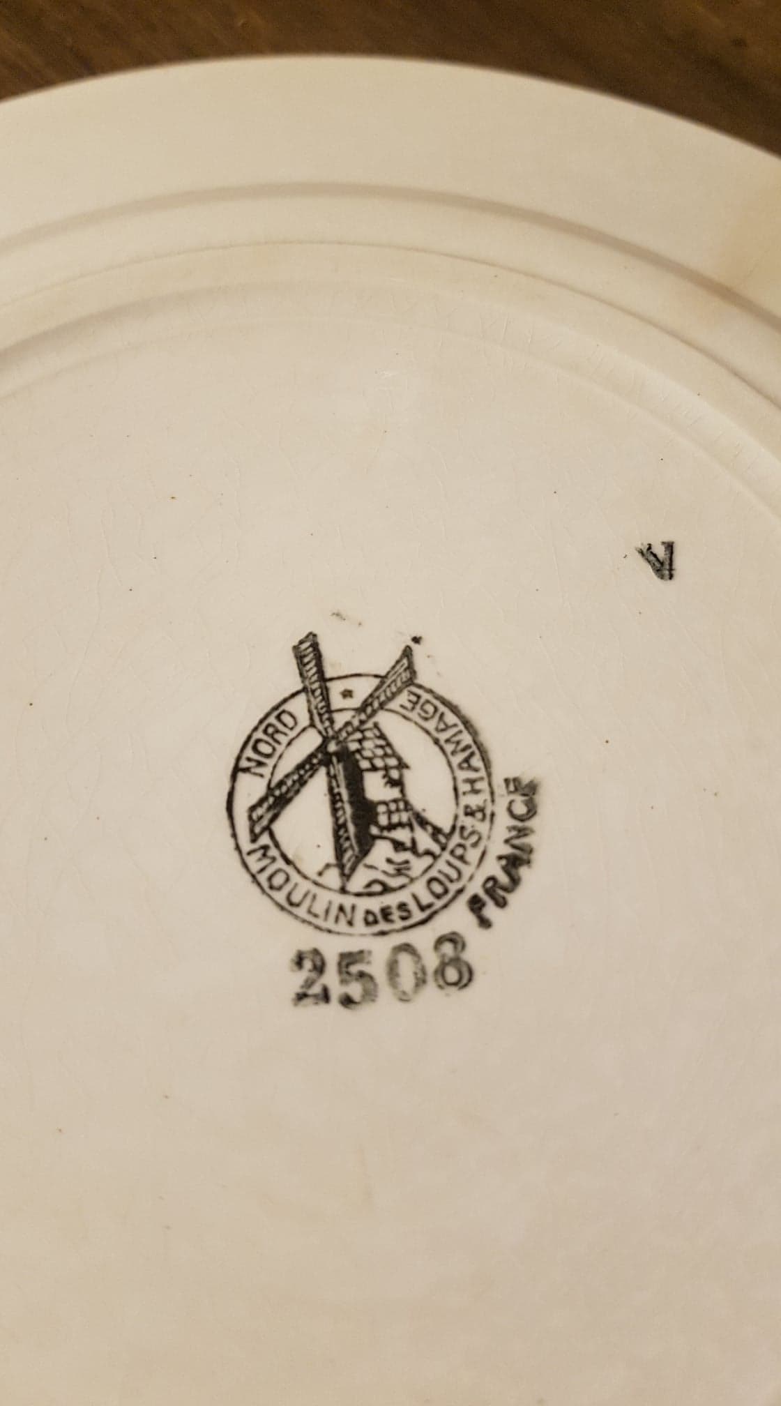 Wolf mill plate model 2508