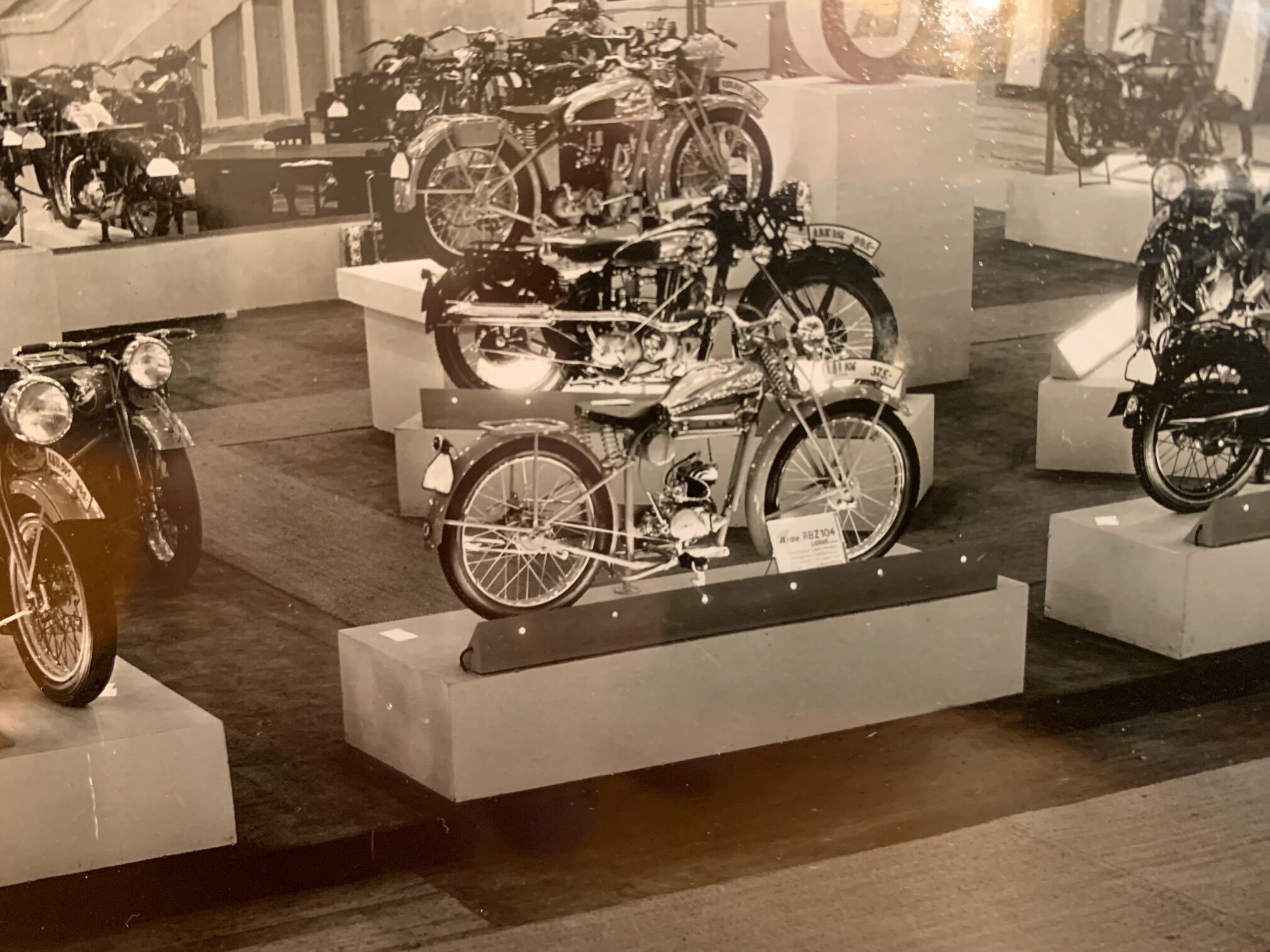 Original photo from the Internationale Automobil Berlin 1935 exhibition.