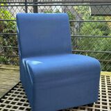 Pair of midnight blue armchairs – contemporary spirit