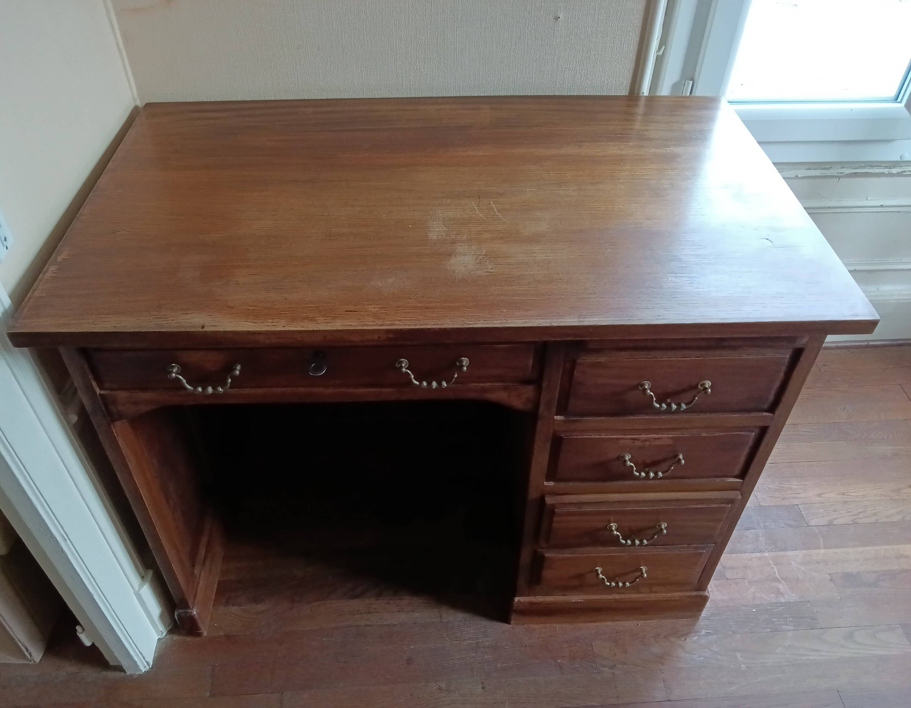 Oak administration desk