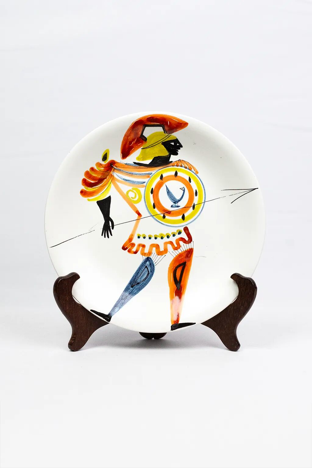 Assiette au guerrier antique — Roger Capron, Vallauris, vers 1955–1960