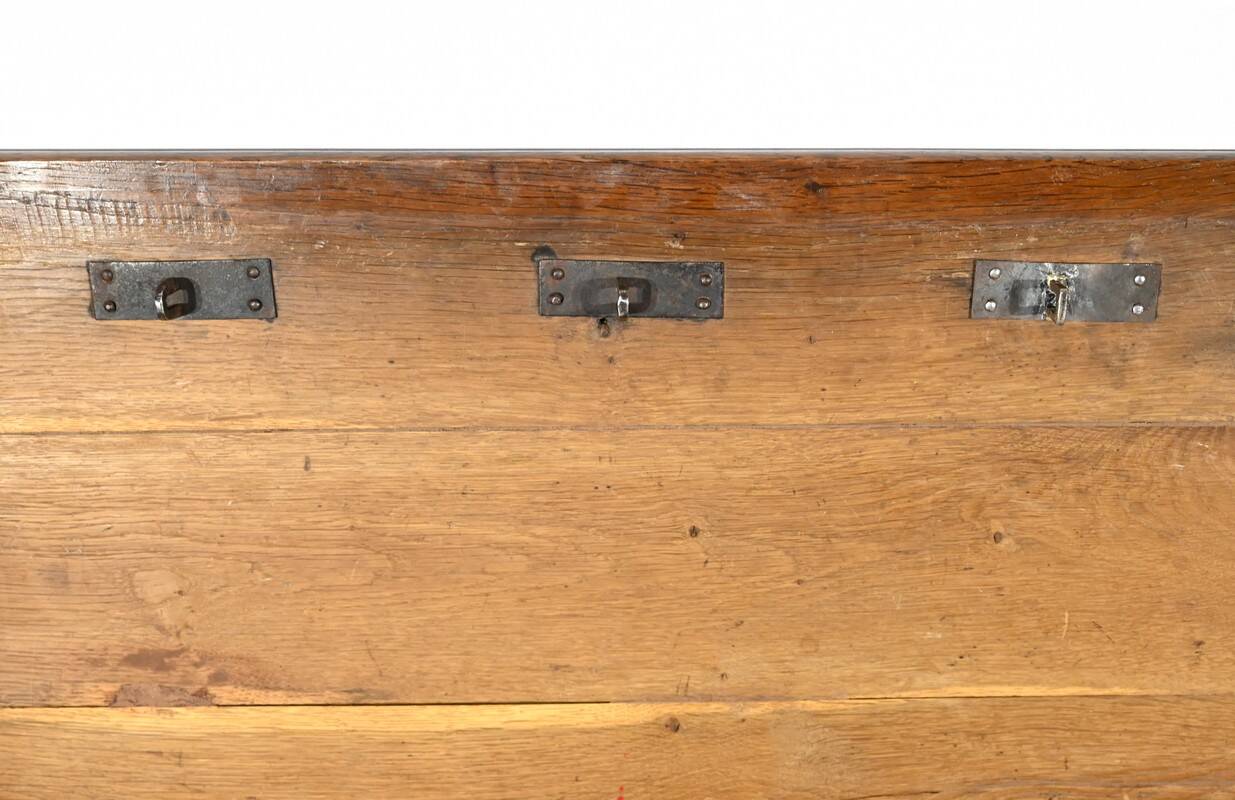 Oak Community Chest – Late 19th Century