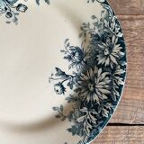 3 ironstone plates