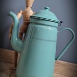 Green enamelled coffee maker lineage