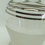 Ensemble carafe et 7 verres à liqueur en verre granité et liseré argent