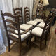 Ensemble de 6 chaises de salle à manger en chêne ancien rembourrées, comprenant 2 fauteuils.