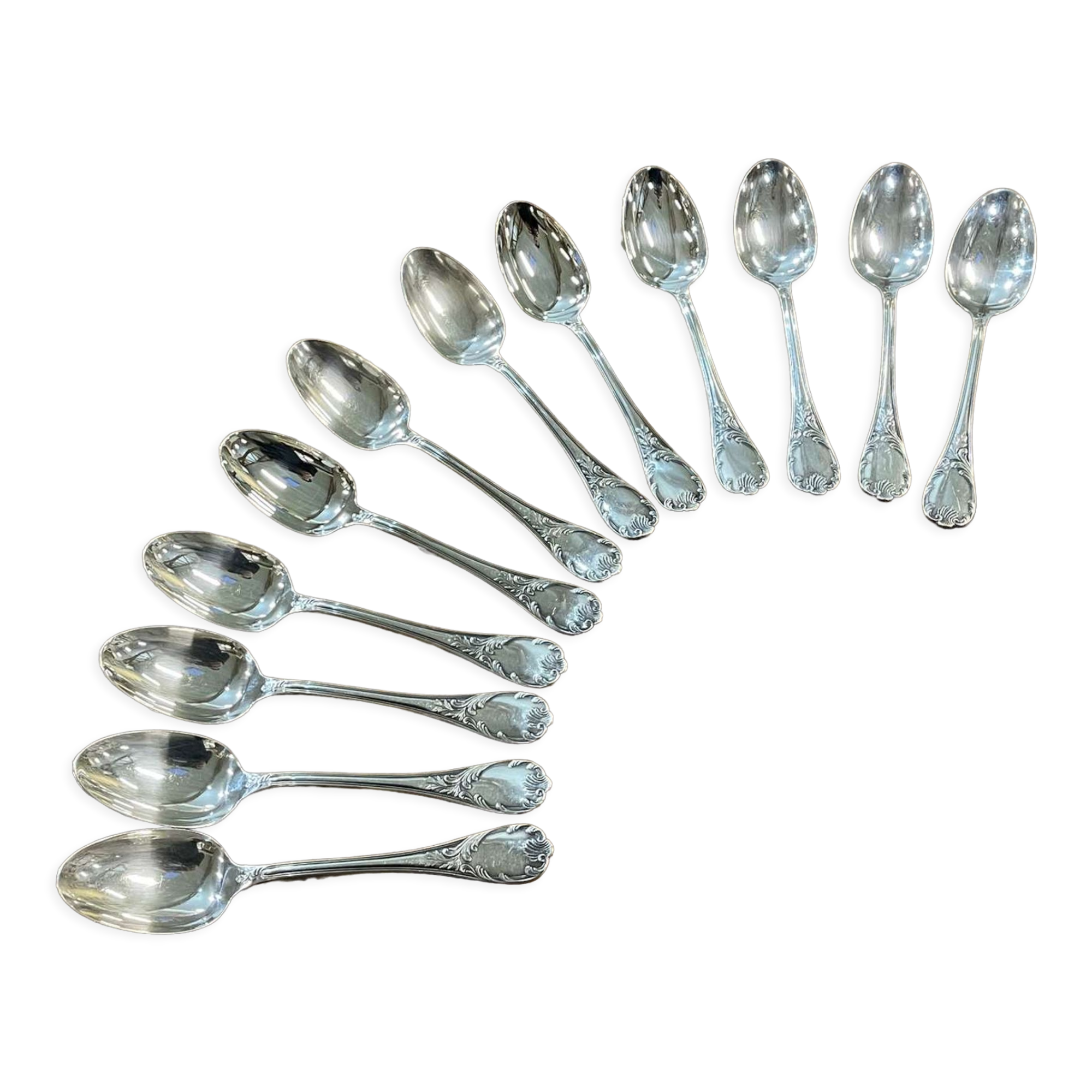 Series of 12 Christofle model Marly dessert spoons in silver metal
