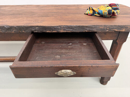 Brutalist farmhouse table in solid oak, 270 cm, 1920s.