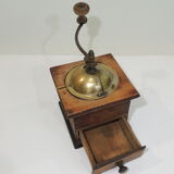 Wood/vintage coffee grinder