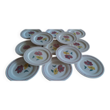 13 assiettes anciennes DDP France, années 1950-60