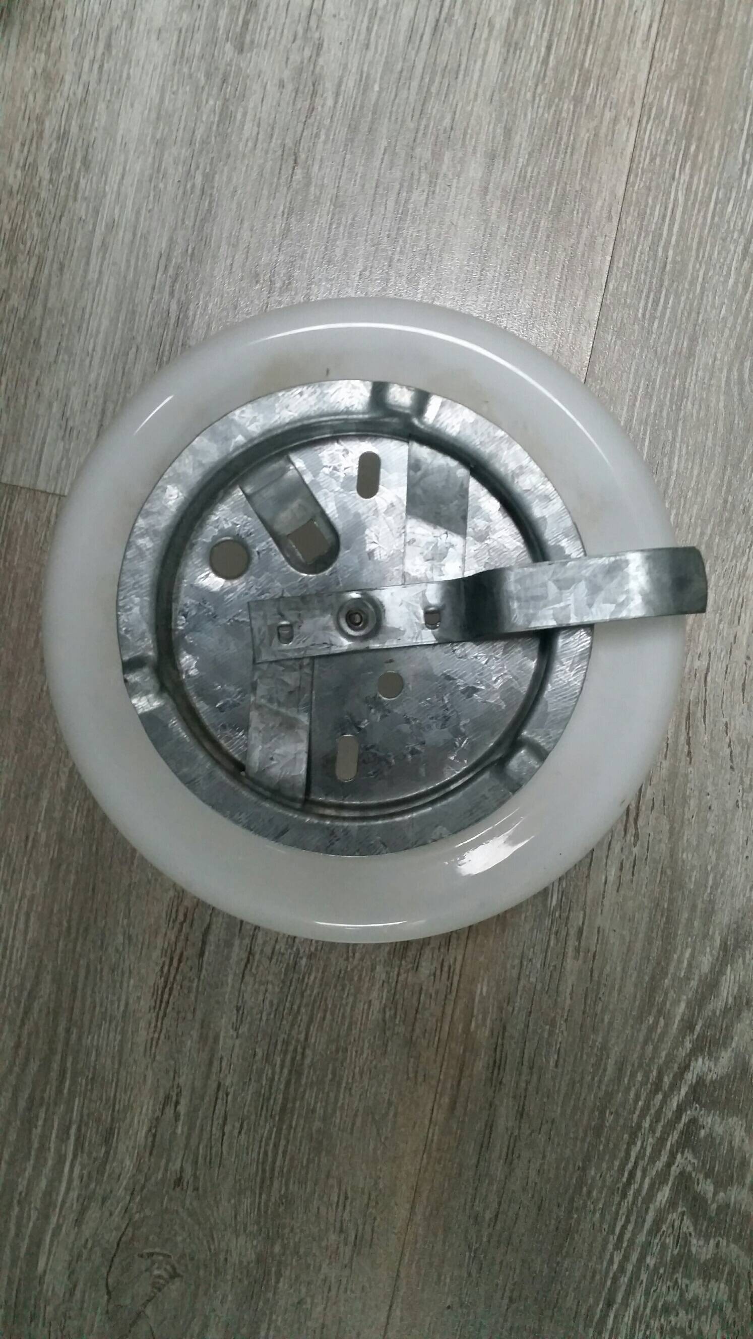 Opaline round wall ceiling light