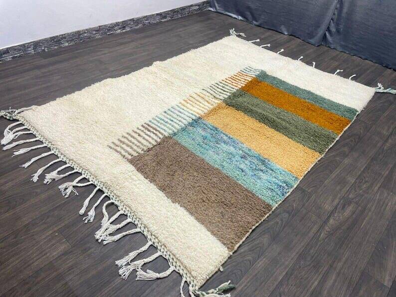 Traditional handmade Berber rug size 250/250 cm