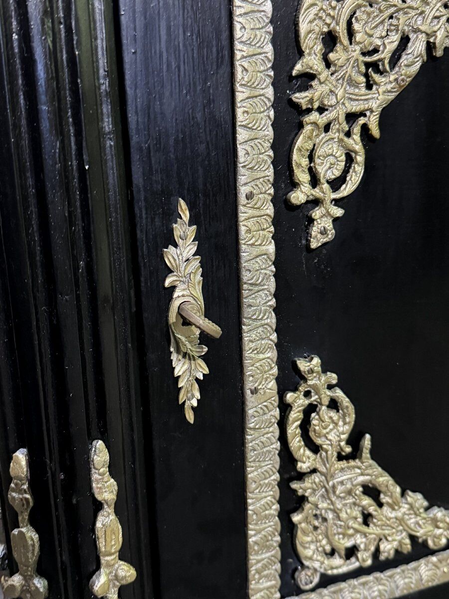 Meuble style Napoléon III "Boulle" en bois laqué