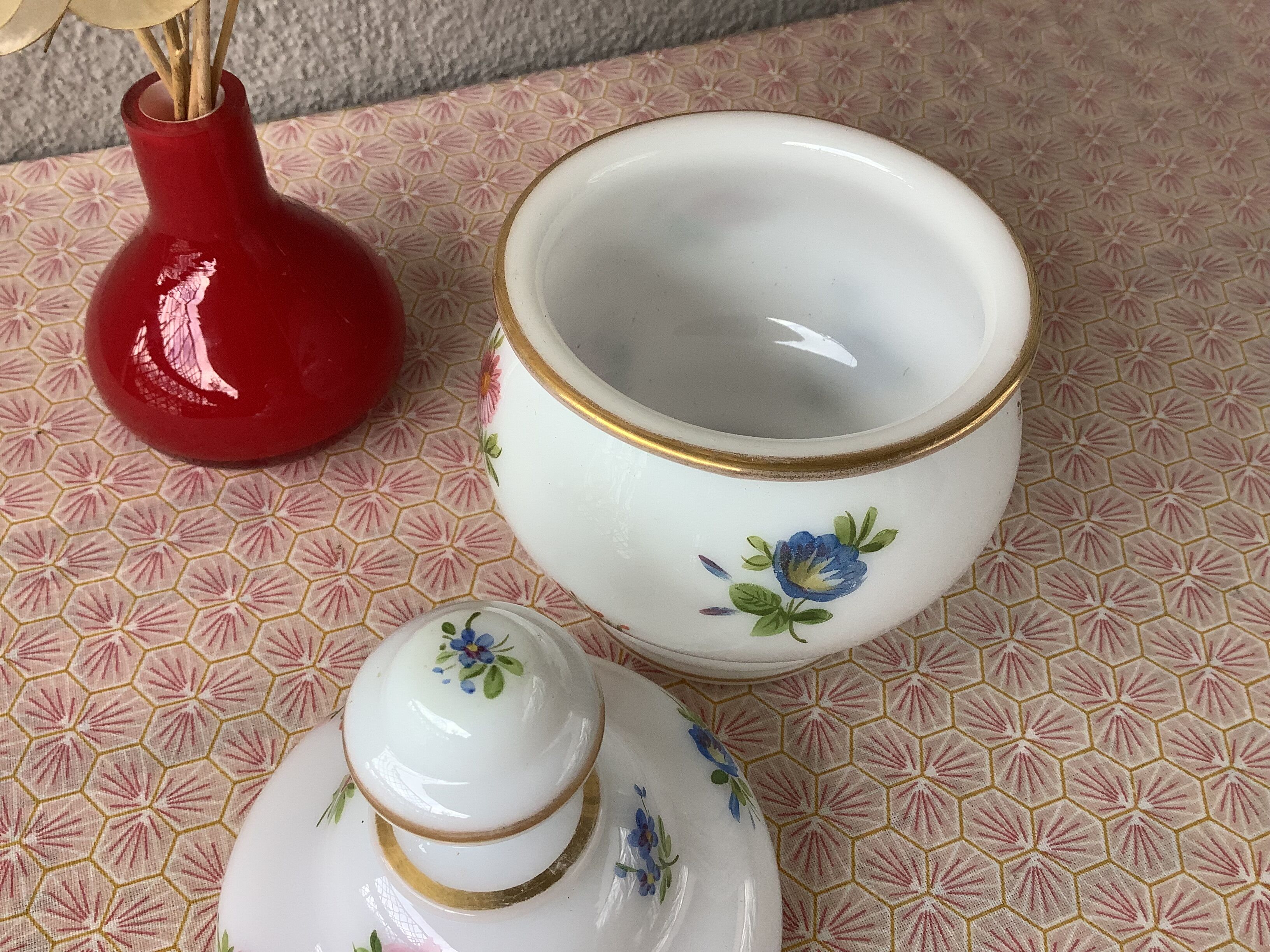 Opaline bottle hand-painted decoration early twentieth century