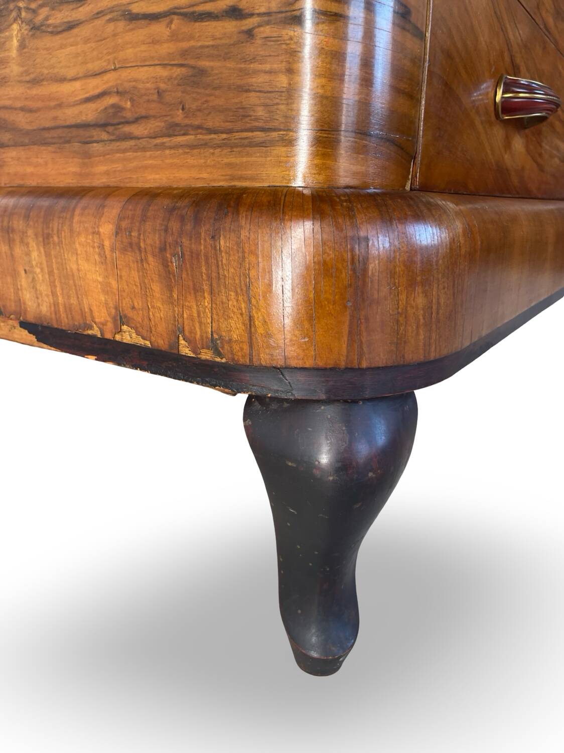 Commode italienne Art déco en ronce de noyer, années 1930