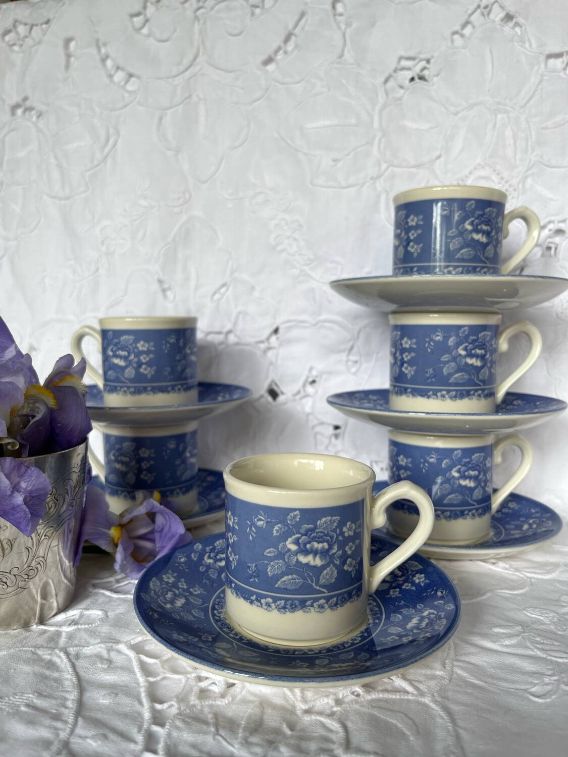 6 tasses à café en porcelaine anglaise