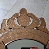 Miroir rectangulaire vénitien dit de Venise en verre coloré