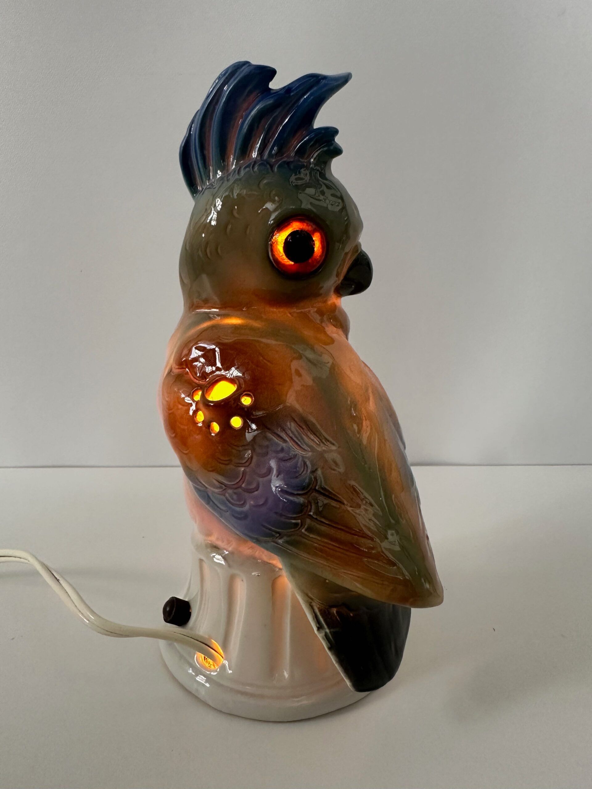 Art deco (perfume) lamp – parrot