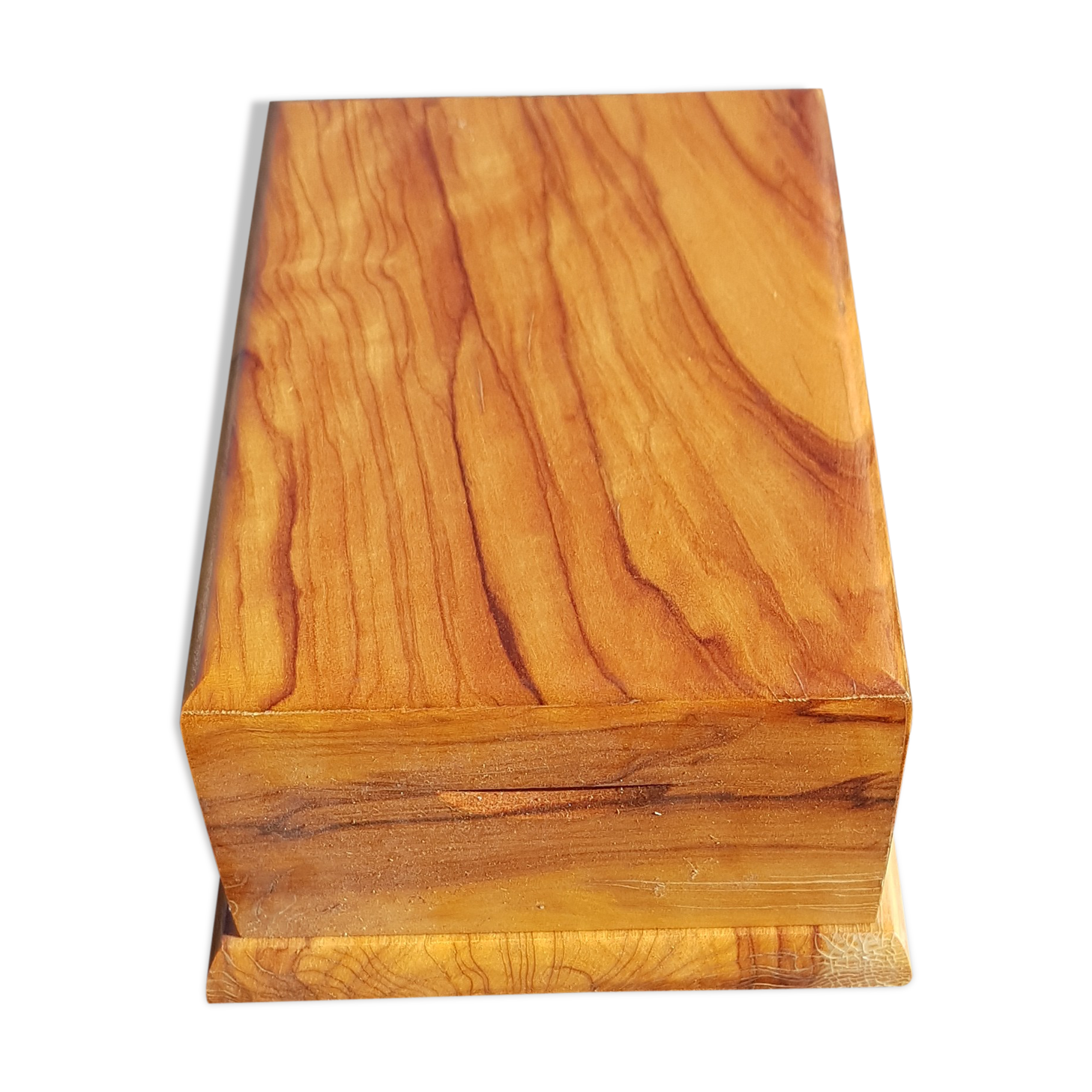 Range olive wood cigarettes very good condition