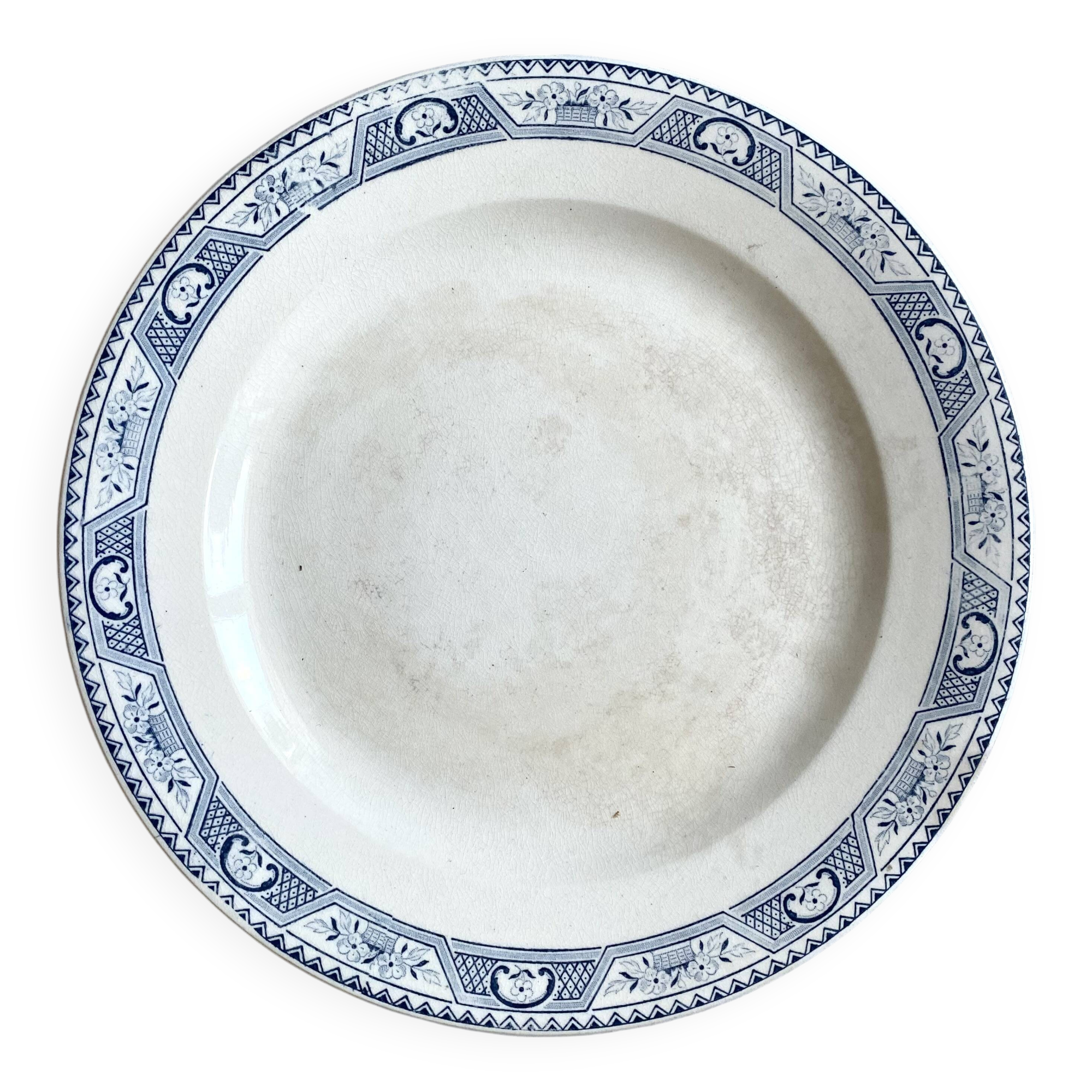 Salins ironstone footed dish 24.5 cm