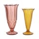 Paire de vases en verre coloré de la période Art Déco